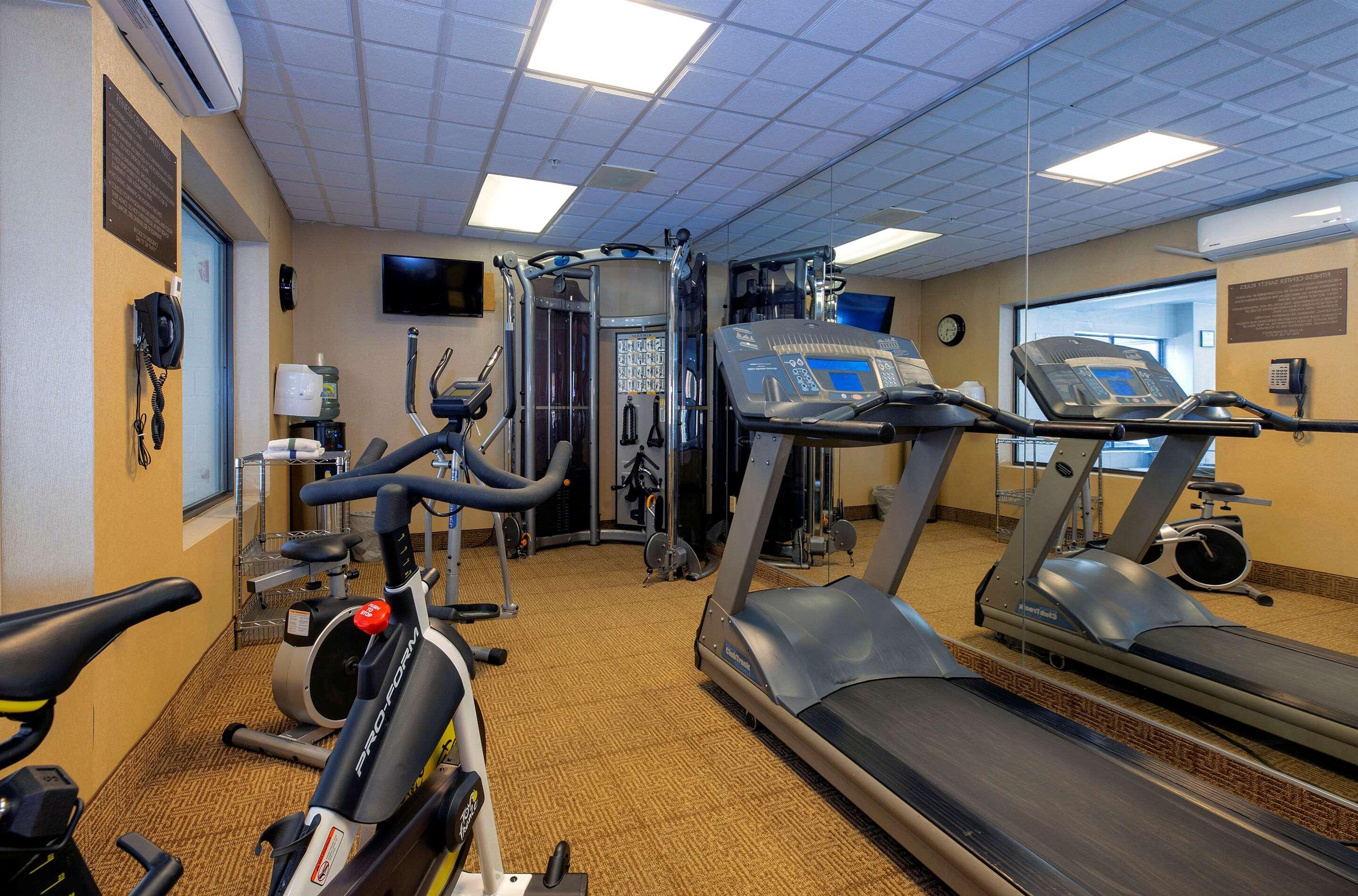 דמפרייס Comfort Inn Near Quantico Main Gate North מראה חיצוני תמונה