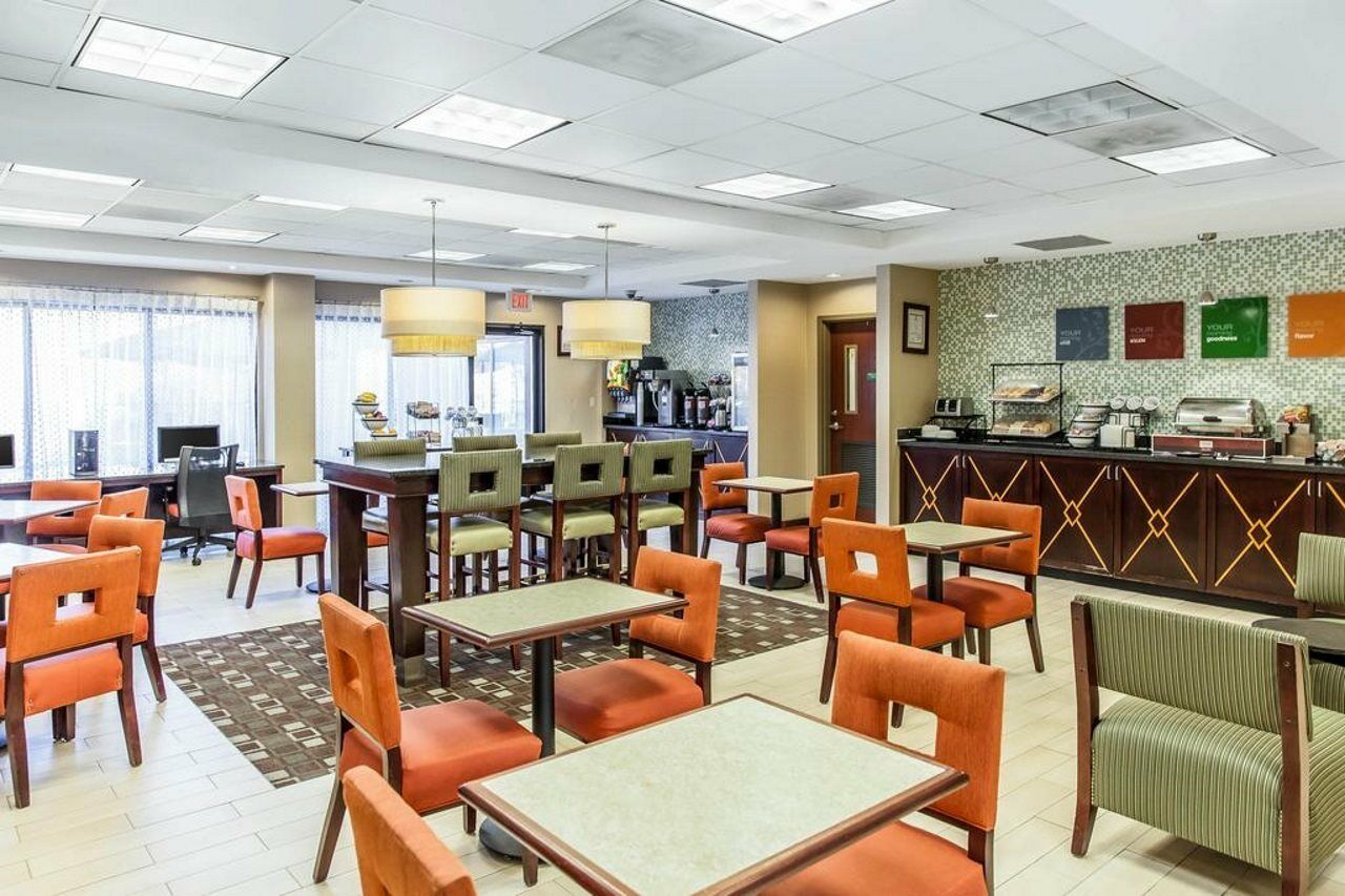 דמפרייס Comfort Inn Near Quantico Main Gate North מראה חיצוני תמונה